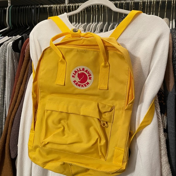 Fjallraven Backpack - Picture 3 of 8